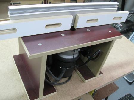 9 Simple Router Table Fence Options