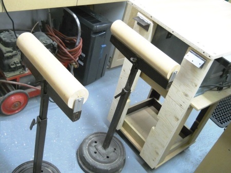 Benchtop Table Saw Stand & Outfeed Table / Base et support arrière pour banc de scie d'établi