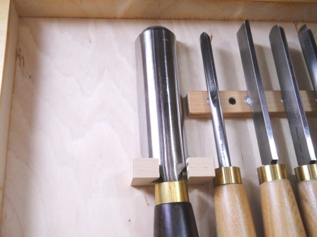 Few More Tools in my Wall Tool Cabinet / Plus d'outils dans mon armoire à outils murale